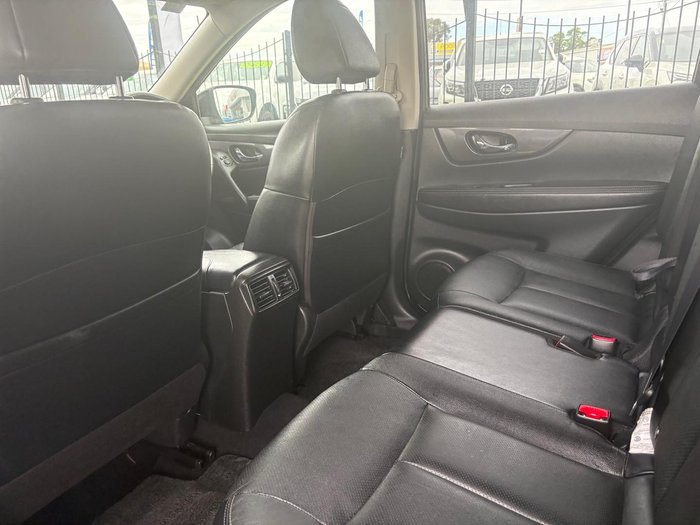 2021 Nissan X-TRAIL ST-L