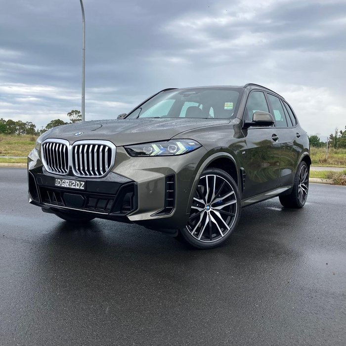 2025 BMW X5 xDrive40i M Sport
