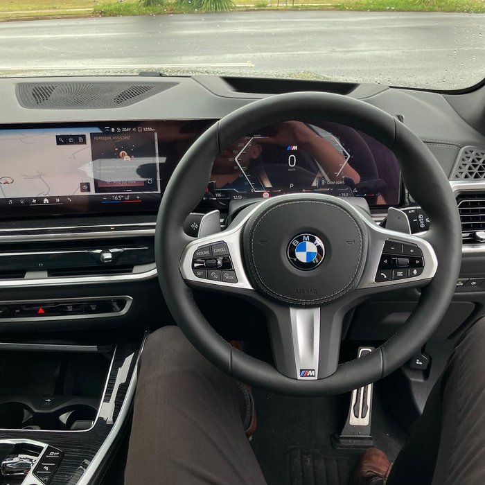 2025 BMW X5 xDrive40i M Sport