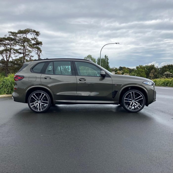 2025 BMW X5 xDrive40i M Sport