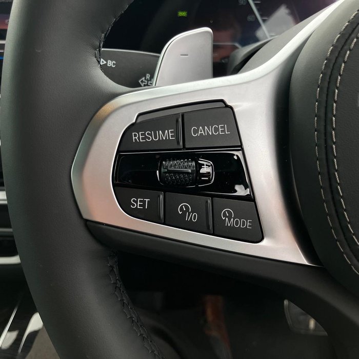 2025 BMW X5 xDrive40i M Sport