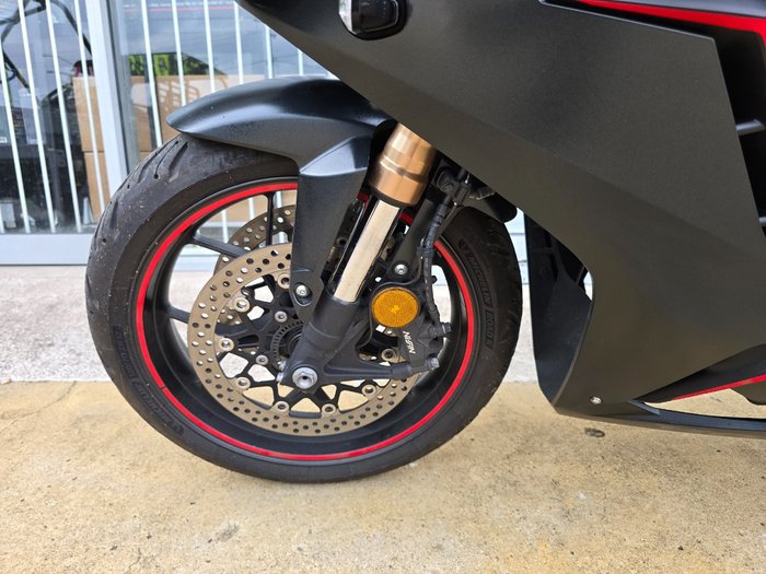 2020 HONDA CBR650R Black