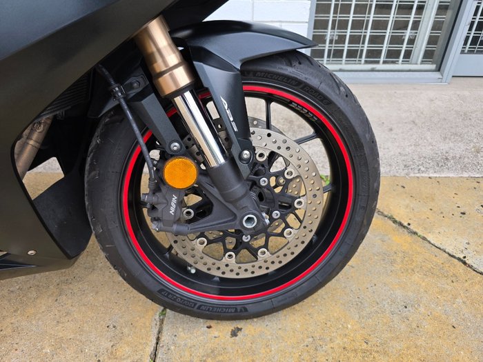 2020 HONDA CBR650R Black