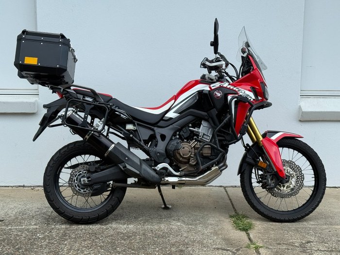 2017 Honda CRF1000LD AFRICA TWIN (DCT) RED