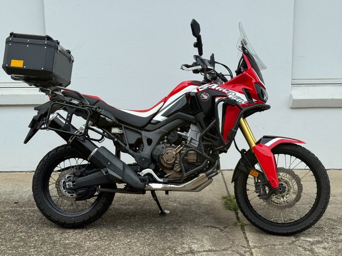 2017 Honda CRF1000LD AFRICA TWIN (DCT) RED