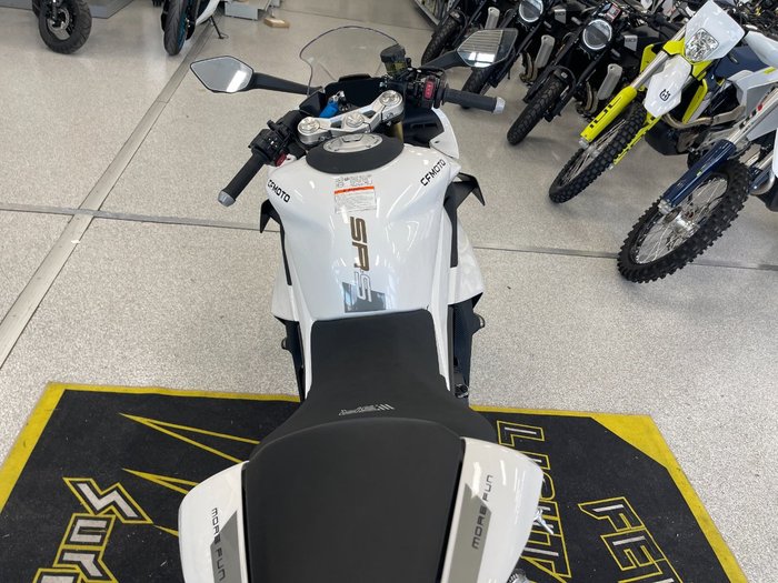 2025 CFMOTO 450 SR S NEBULA WHITE