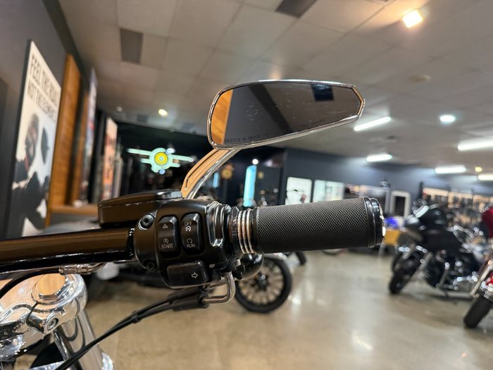 2015 Harley-davidson FXSB SOFTAIL BREAKOUT Black