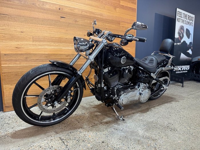 2015 Harley-davidson FXSB SOFTAIL BREAKOUT Black