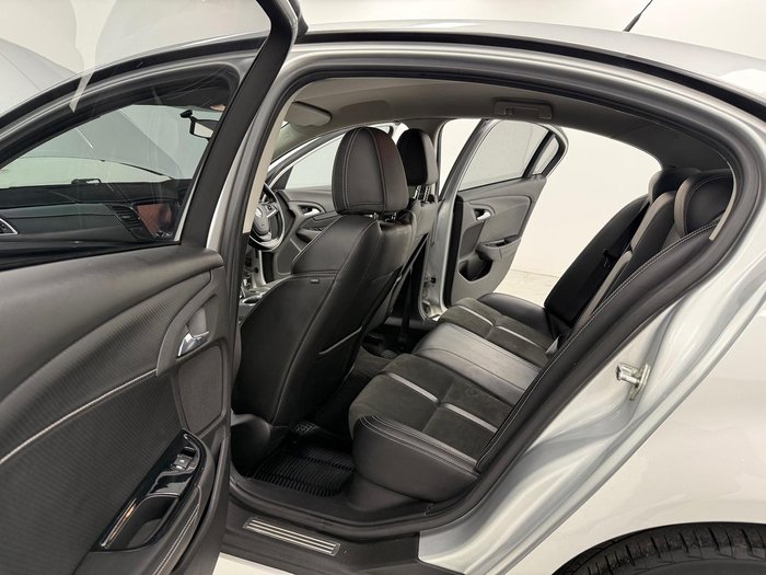 2017 Holden Commodore SV6 VF Series II MY17 Nitrate