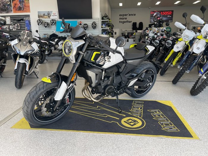 2021 CFMOTO CL-X SPORT NEBULA WHITE