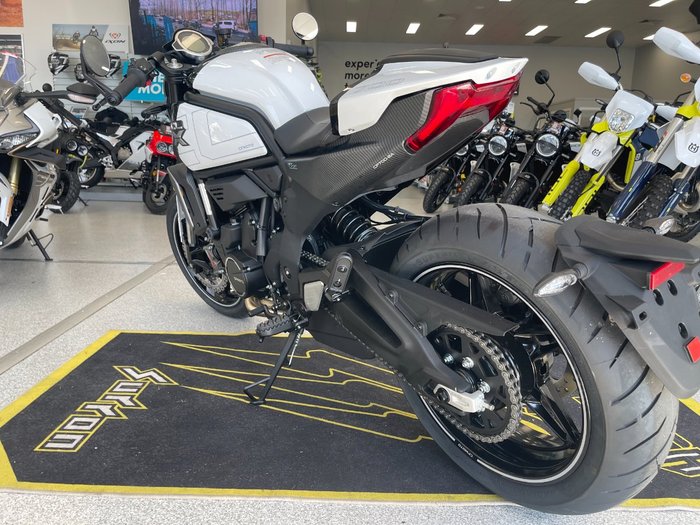 2021 CFMOTO CL-X SPORT NEBULA WHITE