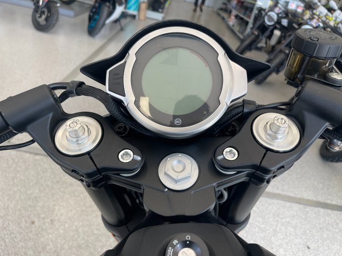 2021 CFMOTO CL-X SPORT NEBULA WHITE