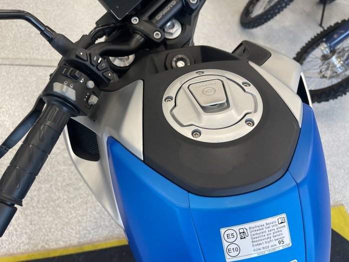 2022 CFMOTO 300 NK ABS TURQUOISE BLUE