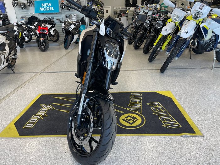 2022 CFMOTO 300 NK ABS TURQUOISE BLUE