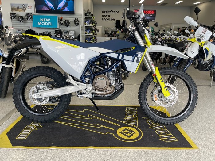 2024 HUSQVARNA 701 ENDURO WHITE