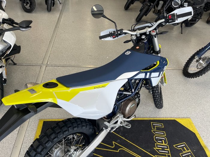 2024 HUSQVARNA 701 ENDURO WHITE