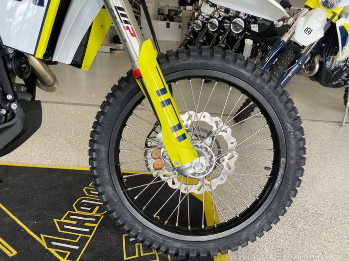 2024 HUSQVARNA 701 ENDURO WHITE