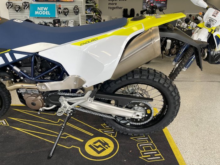 2024 HUSQVARNA 701 ENDURO WHITE