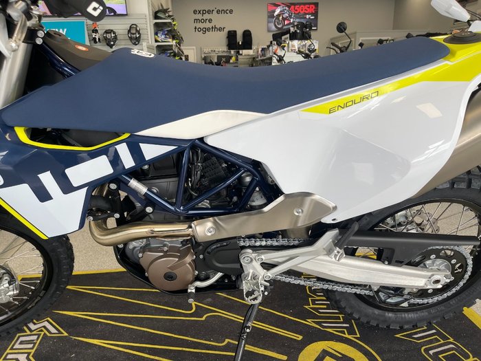 2024 HUSQVARNA 701 ENDURO WHITE