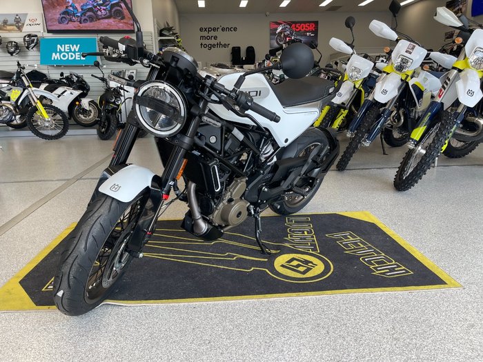 2023 HUSQVARNA VITPILEN 401 WHITE