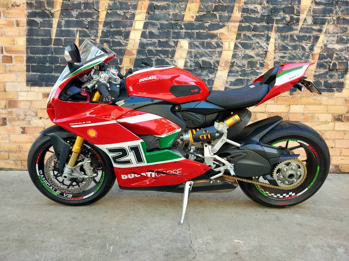 2023 DUCATI PANIGALE BAYLISS 1ST CHAMPIONSHIP 20TH A ROAD RED
