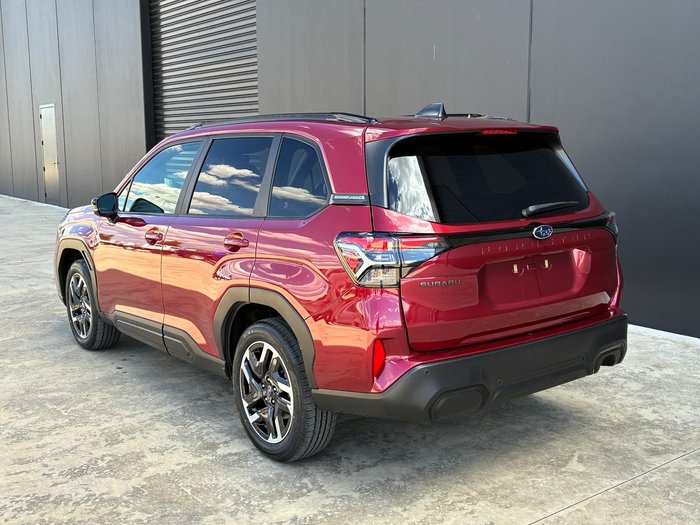 2025 Subaru Forester Touring