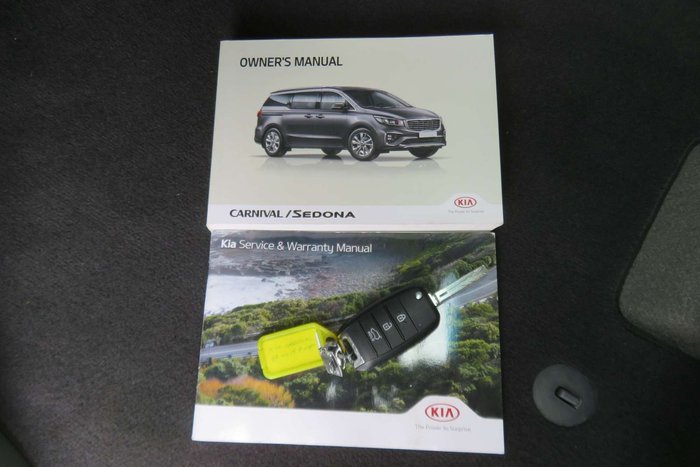 2018 Kia Carnival Si