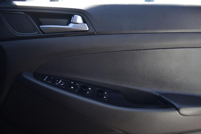 2015 Hyundai Tucson Active X TL Pure White