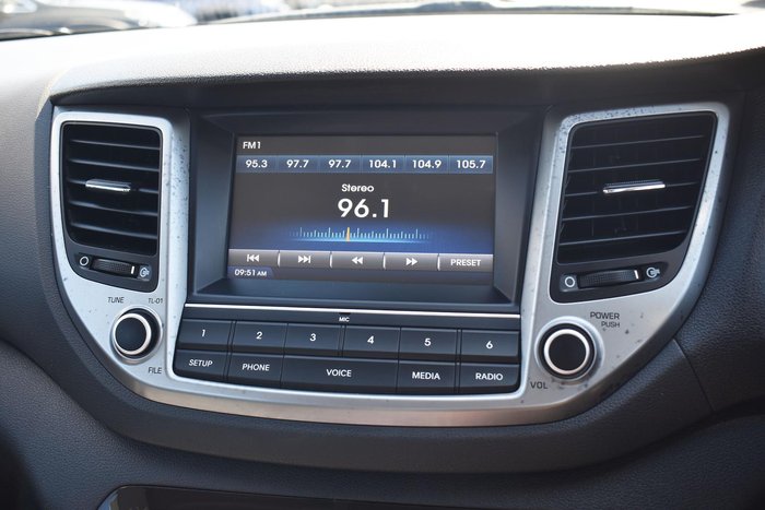 2015 Hyundai Tucson Active X TL Pure White