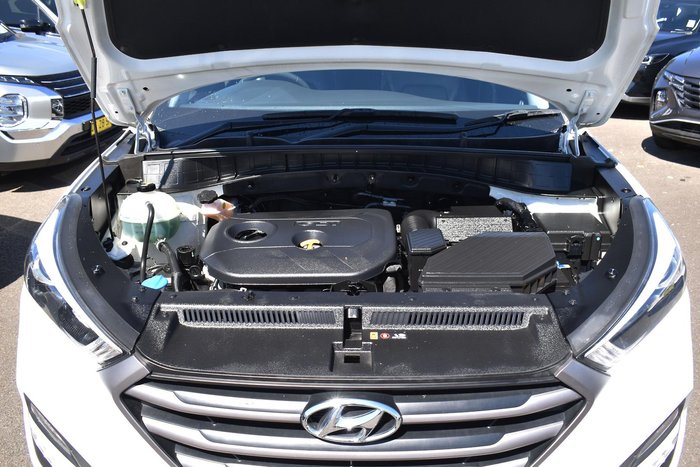 2015 Hyundai Tucson Active X TL Pure White