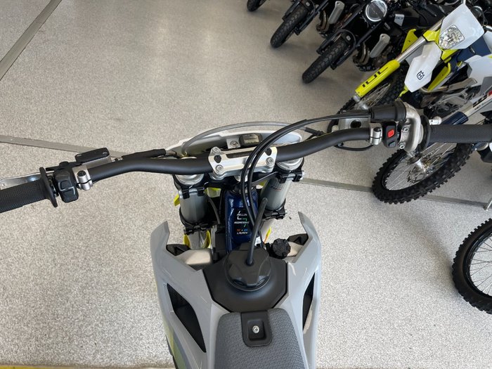 2024 HUSQVARNA FC450 WHITE