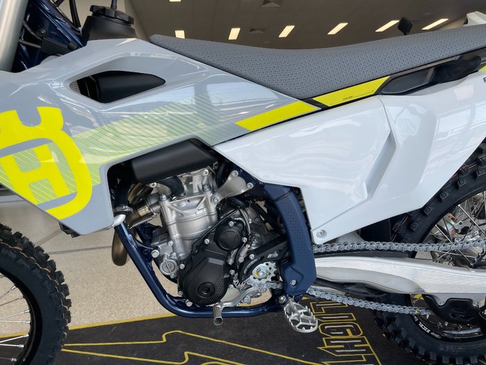 2025 HUSQVARNA FC350 WHITE