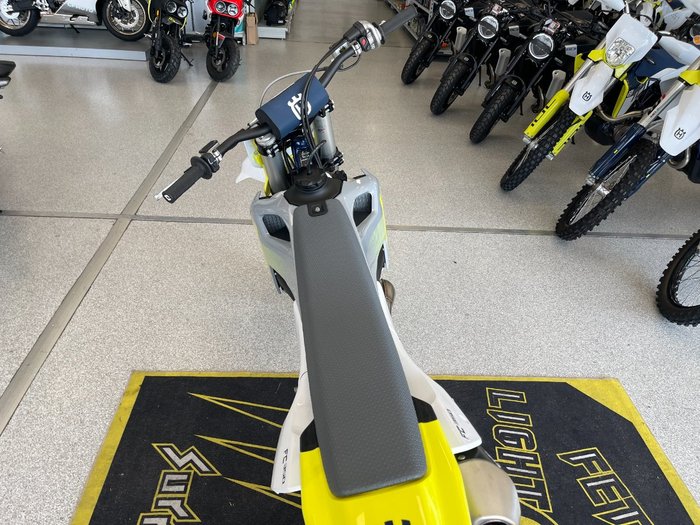 2025 HUSQVARNA FC350 WHITE