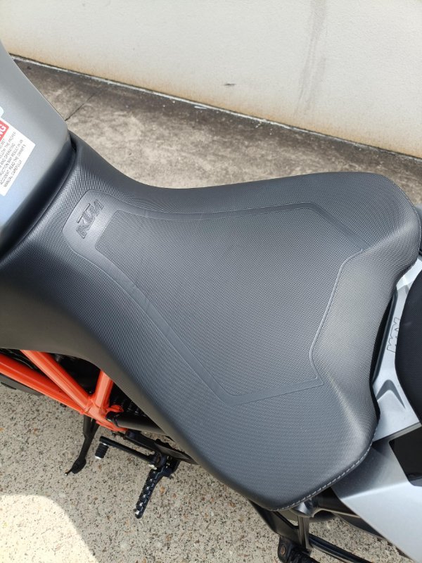 2017 KTM 1290 SUPER DUKE GT SILVER