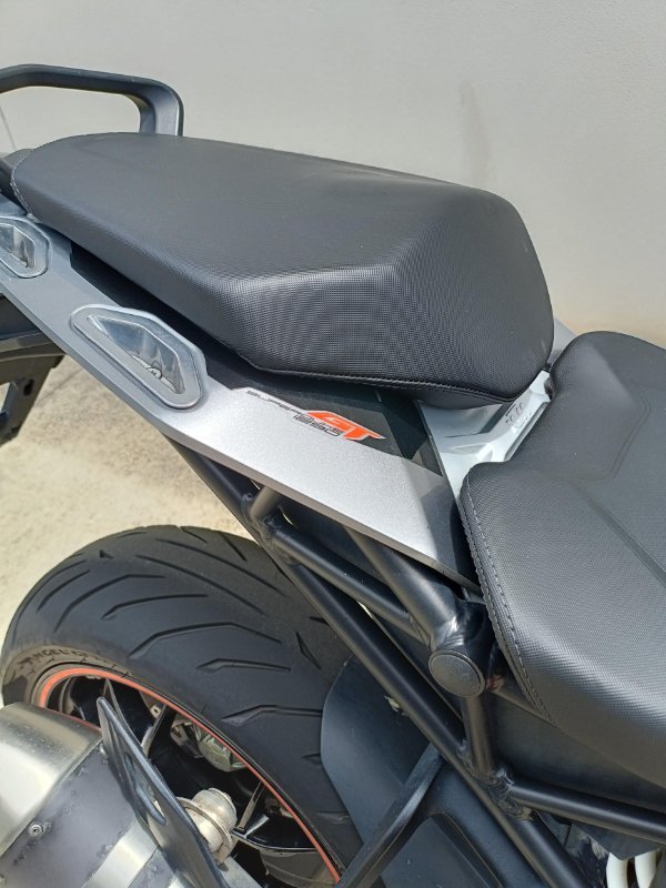 2017 KTM 1290 SUPER DUKE GT SILVER