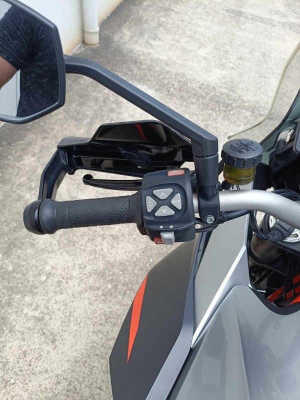 2017 KTM 1290 SUPER DUKE GT SILVER