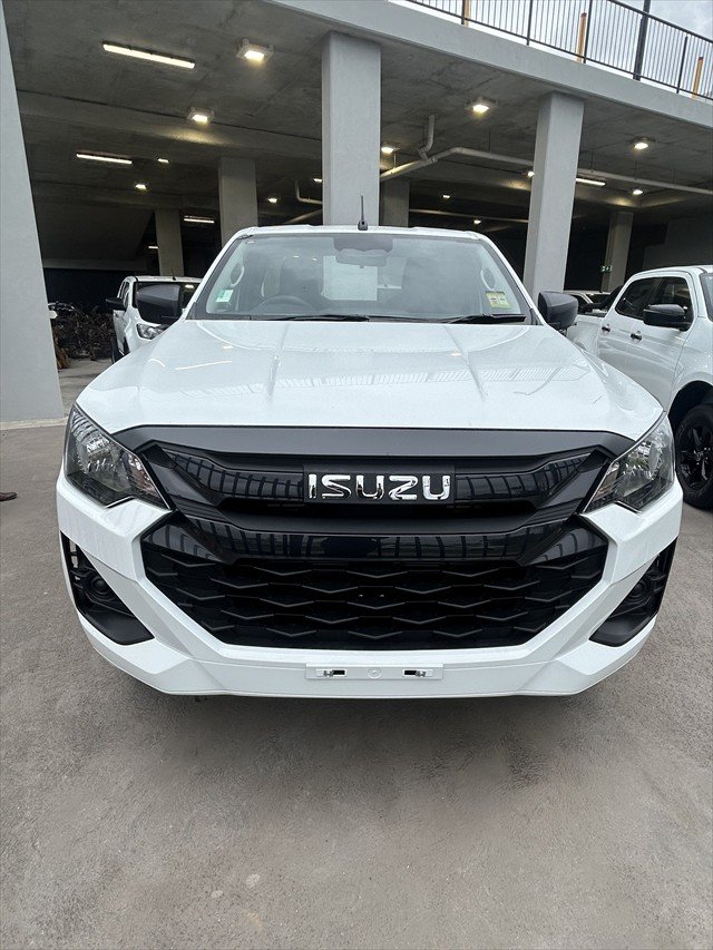 2025 Isuzu D-MAX X-RIDER