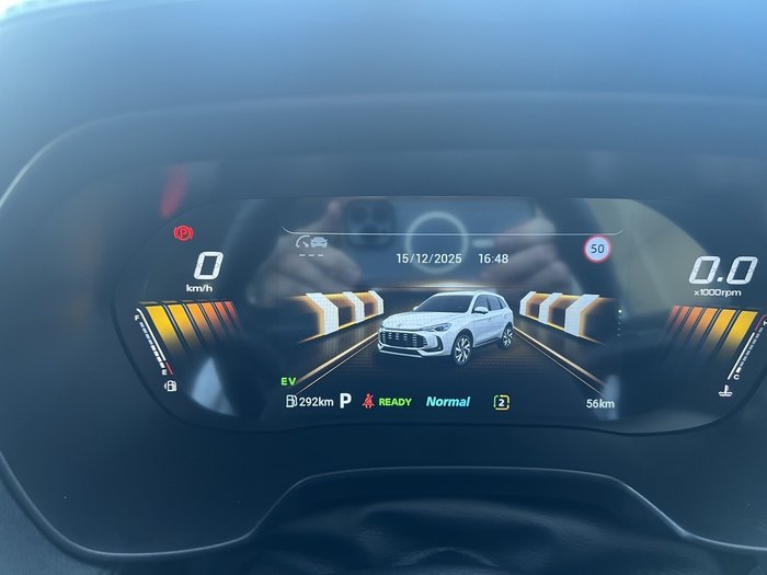 2025 MG ZS Essence Hybrid+