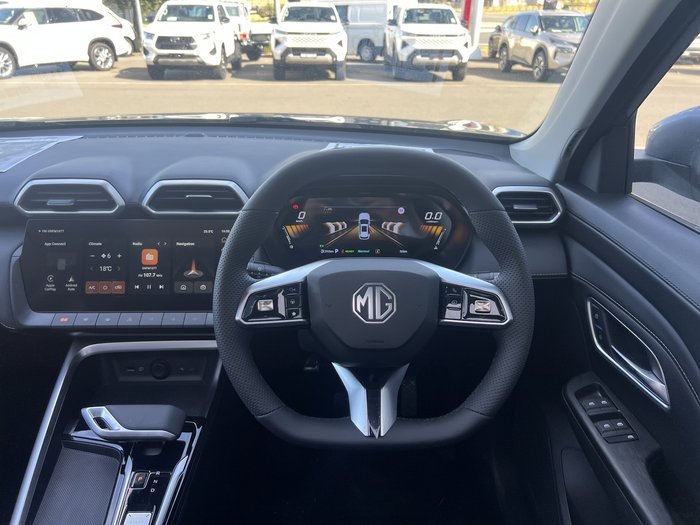 2025 MG ZS Essence Hybrid+