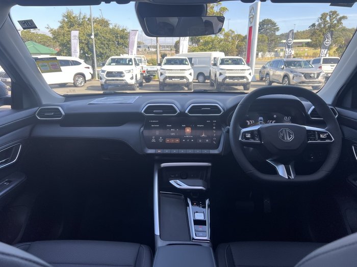 2025 MG ZS Essence Hybrid+