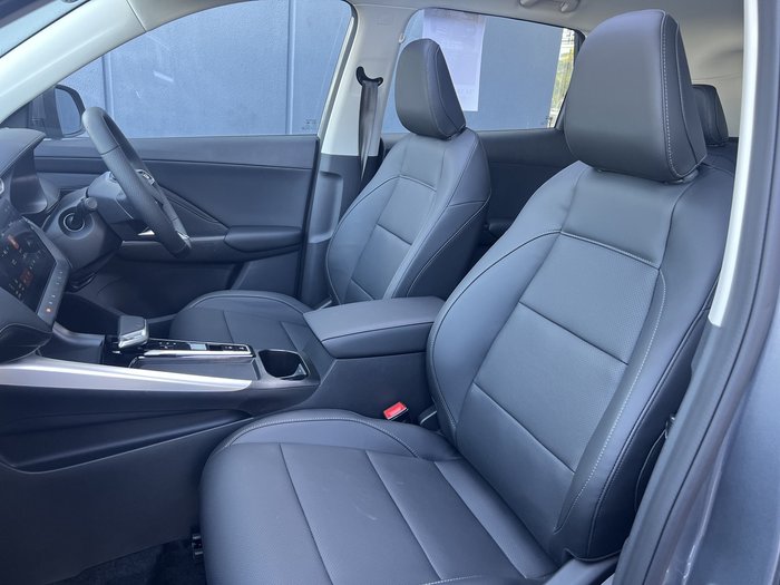 2025 MG ZS Essence Hybrid+