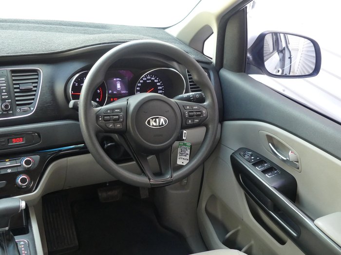 2019 Kia Carnival S