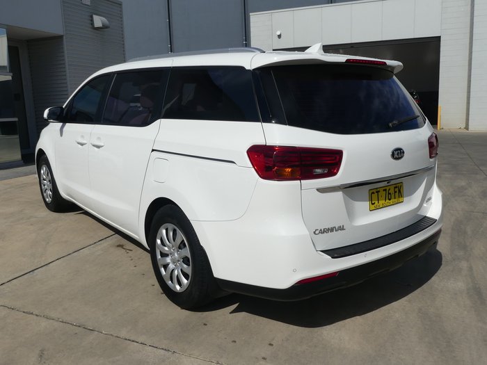 2019 Kia Carnival S