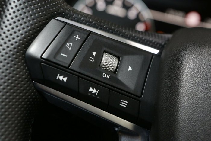 2023 Mitsubishi Outlander LS Black Edition