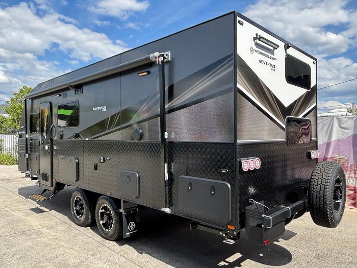 2025 Wonderland RV Adventus Rear Bunk Layout