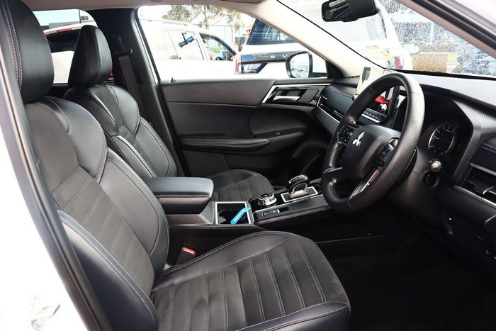 2024 Mitsubishi Outlander Aspire