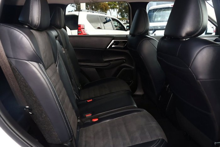 2024 Mitsubishi Outlander Aspire