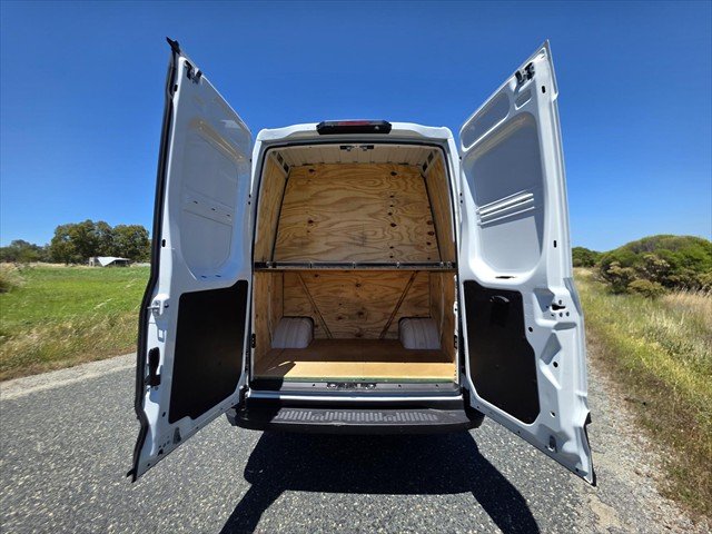 2021 Isuzu MU-X LS-M