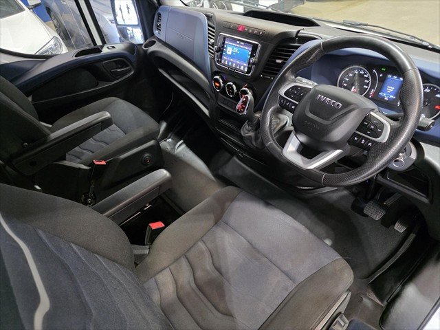 2021 Isuzu MU-X LS-M