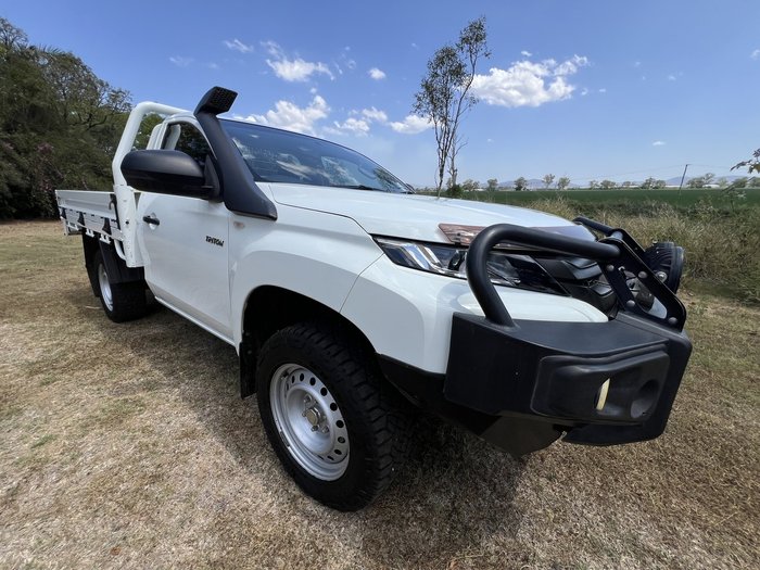2019 Mitsubishi Triton GLX (4x4)